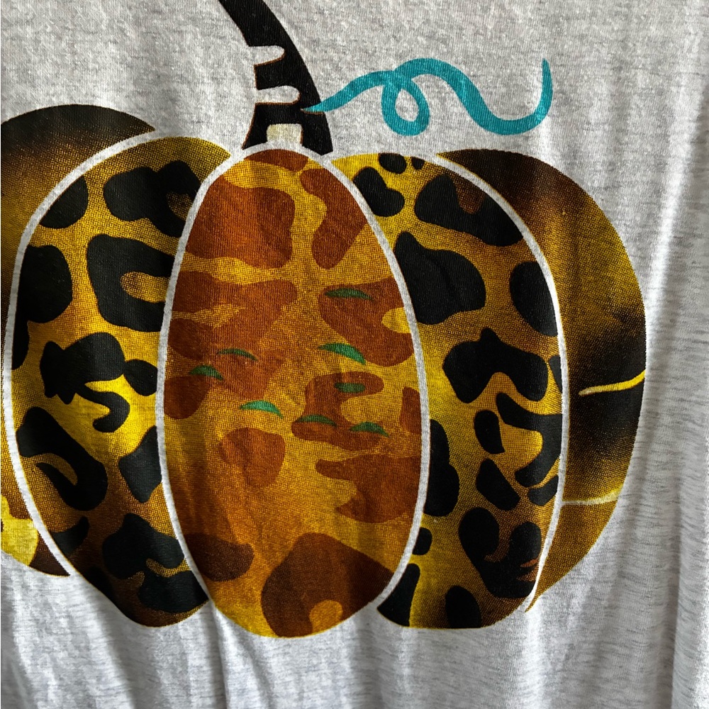 Fall Baseball style T shirt - Picture 2 of 5
